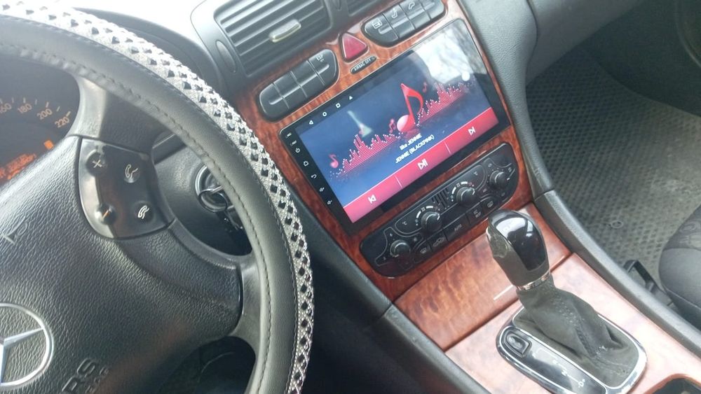 Продам мерседес w203 1.8 АКПП 2001г