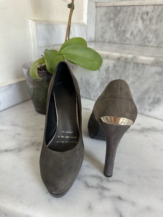 Елегантни дамски токчета – стил и женственост