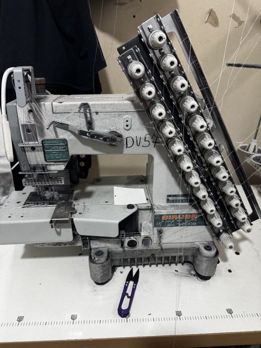 Швейная машина поясная 12 игольная