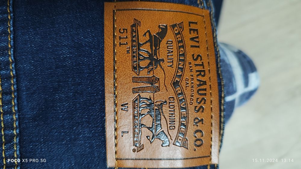 Продам брюки джинсовые