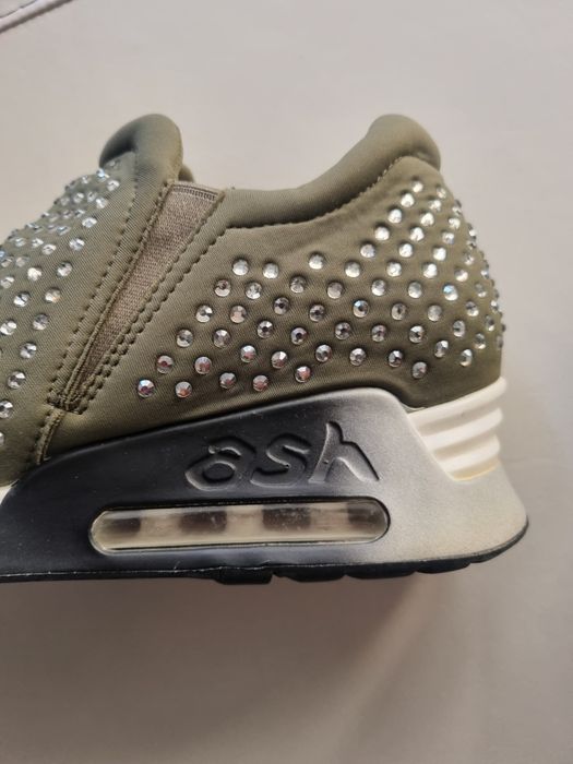 Дамски  зимни обувки ASH  номер 39