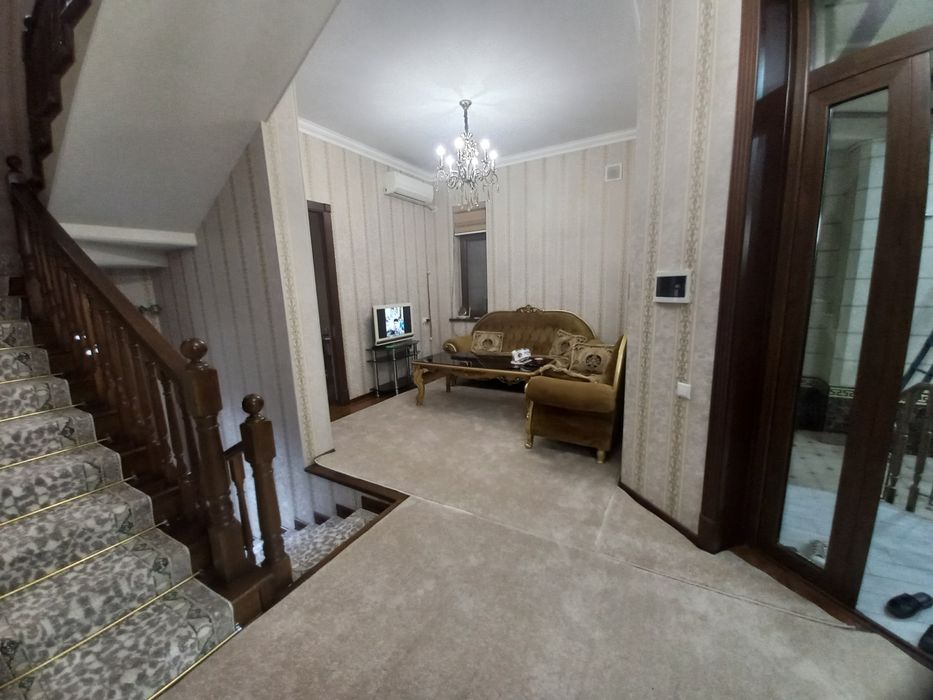 Gilamlar sotamiza Bazadan to'g'ridan-to'g'ri