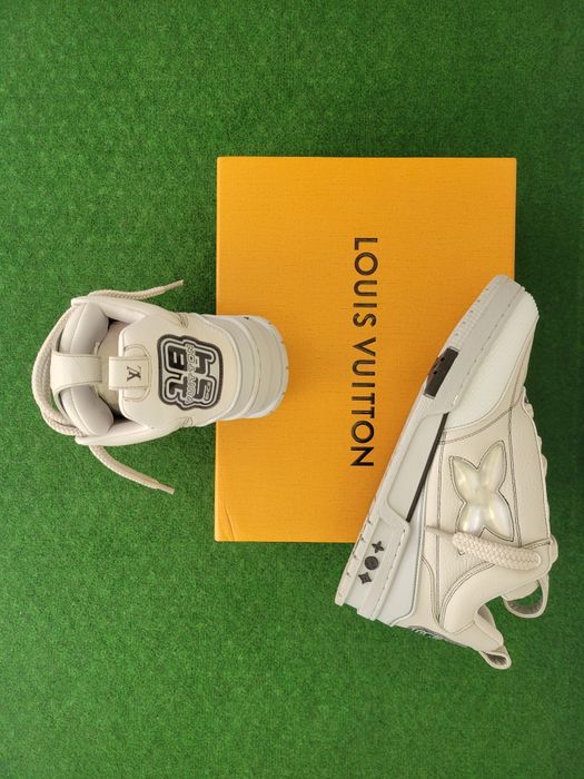 Lv skate gray flower version