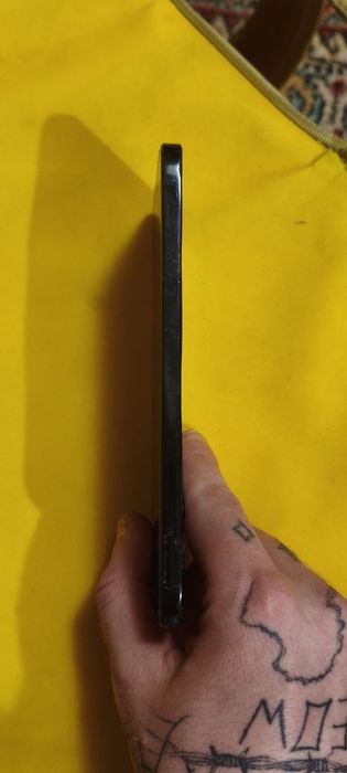 Продам или обмен xonor x8c 8/128