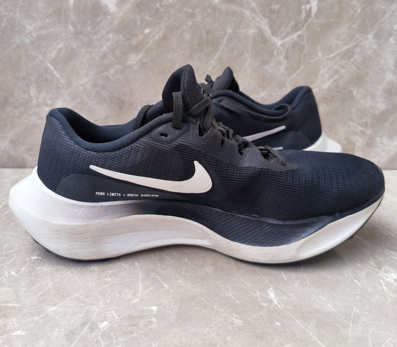 Обувки за бягане Nike Zoom Fly 5 номер 43