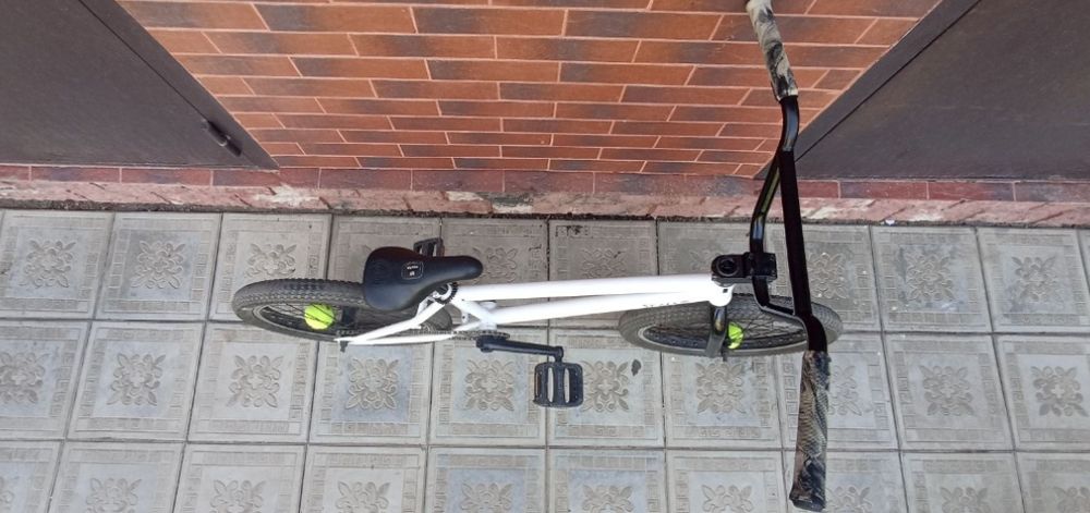 Трюковой велосипед бмх