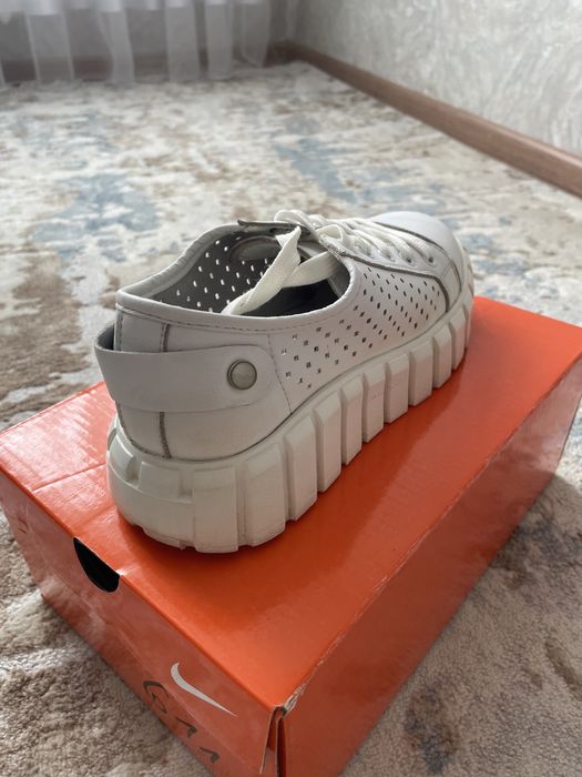 Кроссовки натуральная кожа