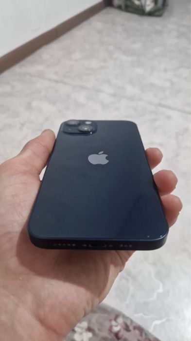 Айфон 13 срочно продам