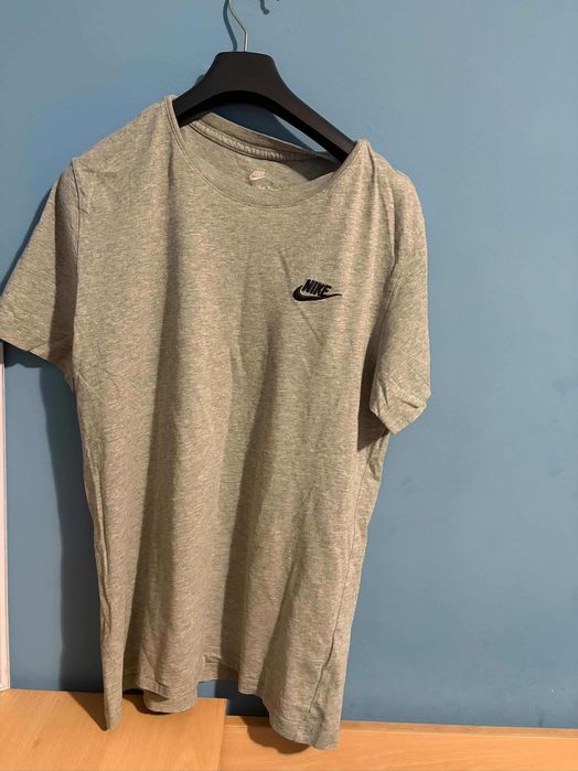 Оригинална тениска на Nike