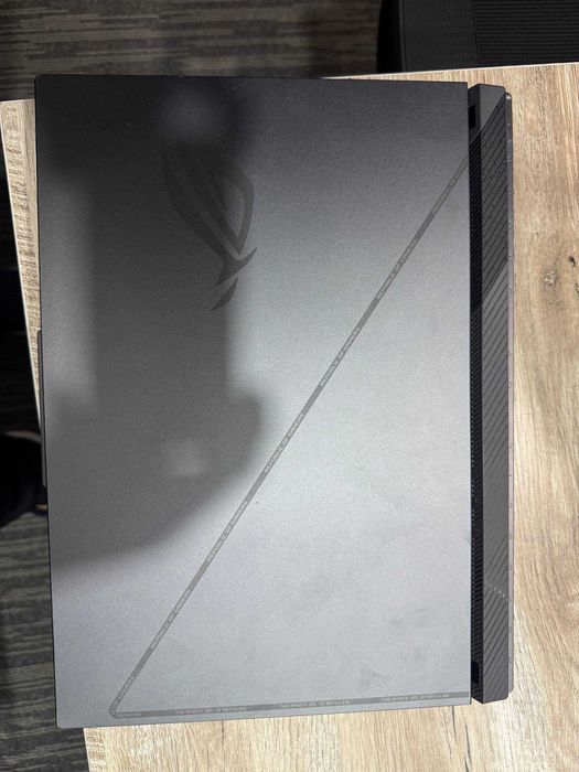 ROG Strix G16 (2023) G614