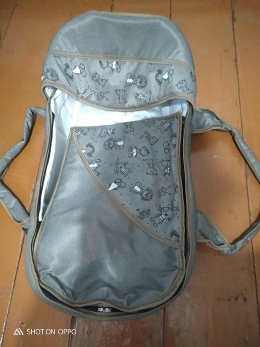 Продам детскую коляску .