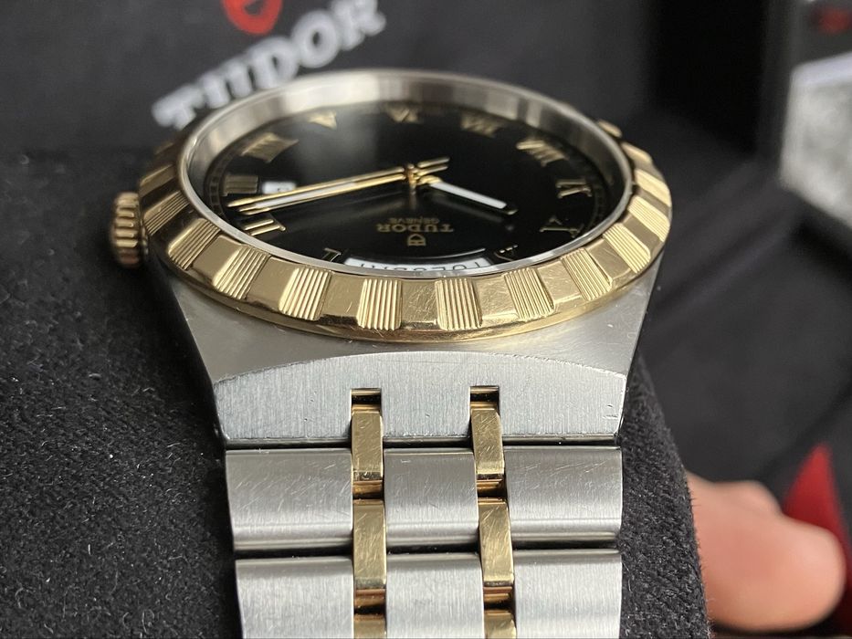 Tudor royal date day 41 mm Steel & Gold
