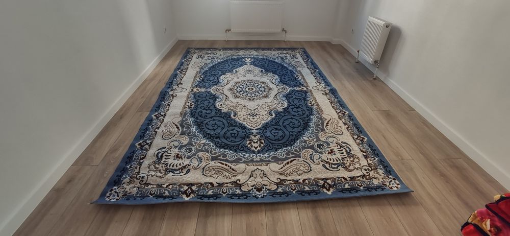 Продам ковер 3х2