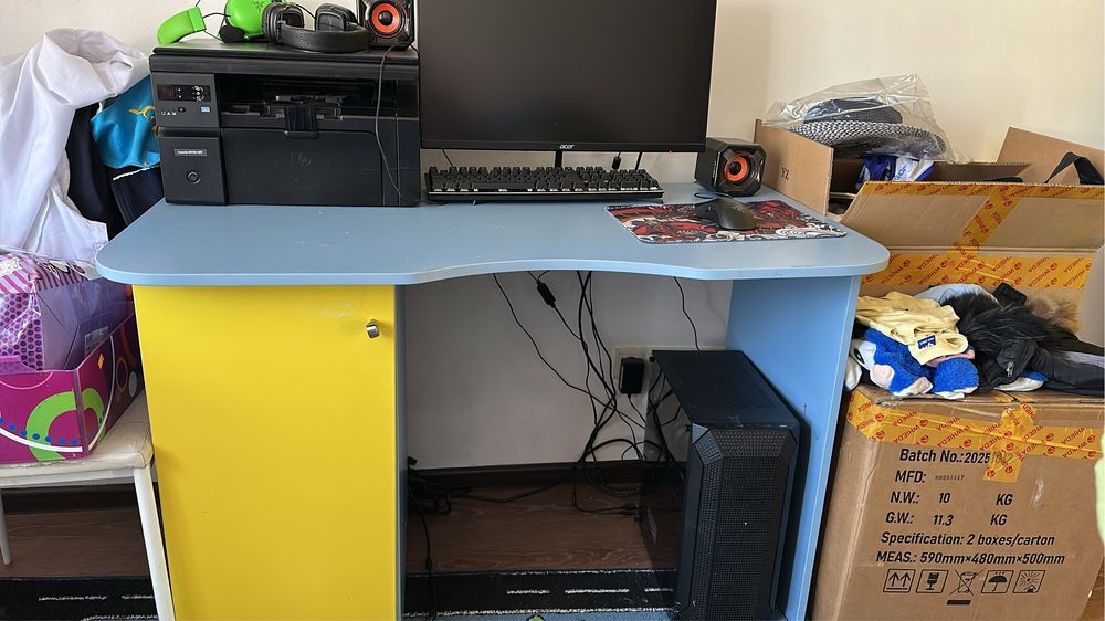 Стол в хорошем состояний