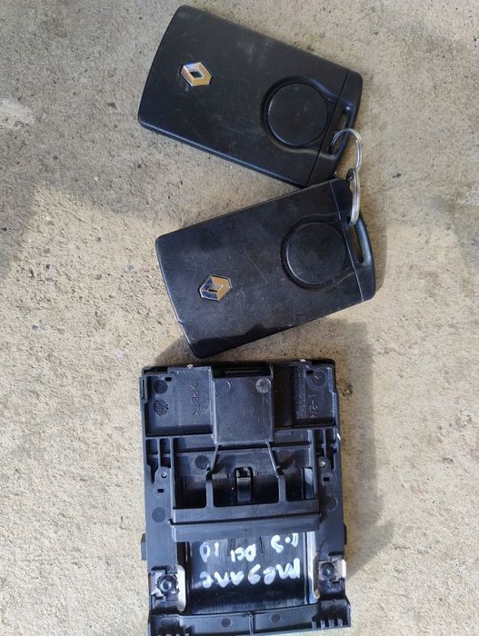 Cititor cartela, cartele Megane 3