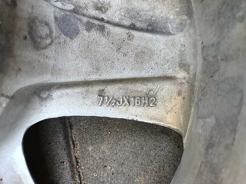 Продам легкосплавные диски на Mercedes W211