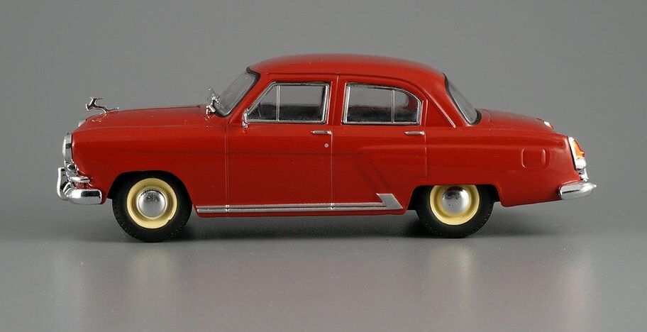 Деагостини  газ 21