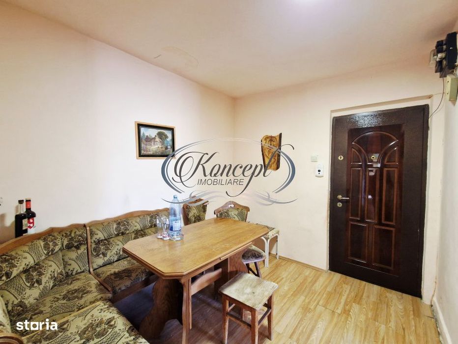 Apartament cu potential, orientare sud-est, 2 balcoane, zona Parang