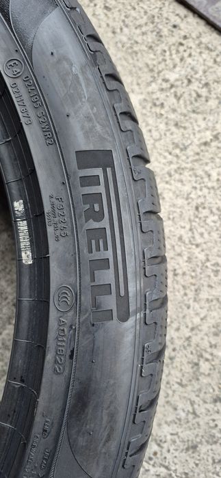 4 anvelope iarna RFT Pirelli,fata 275/40/22,spate 315/35/22.Pret/buc.
