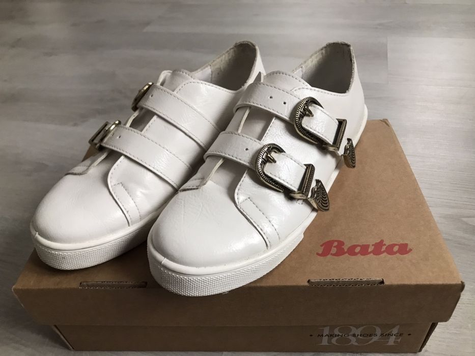 Обувки Bata, 36-ти номер