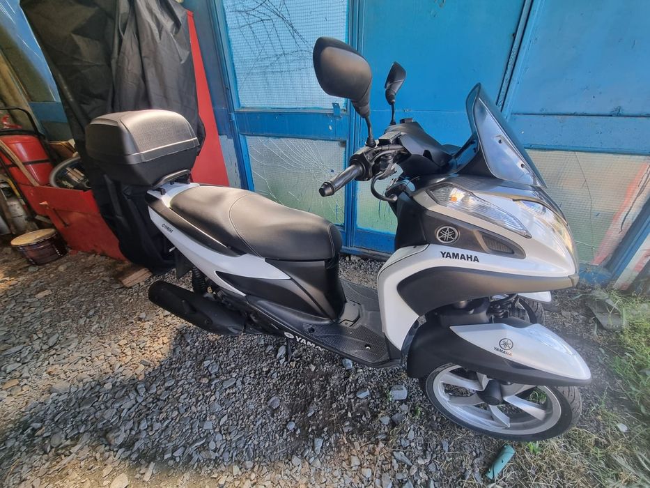 Scuter Yamaha Treecity 125