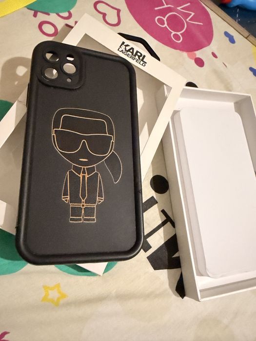 Husa telefon iphone 11 pro max  Karl