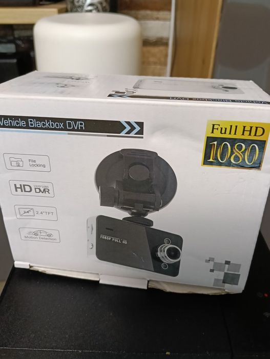 Vând camera video auto