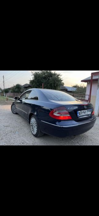 Dezmembrez Mercedes clk 270 cdi