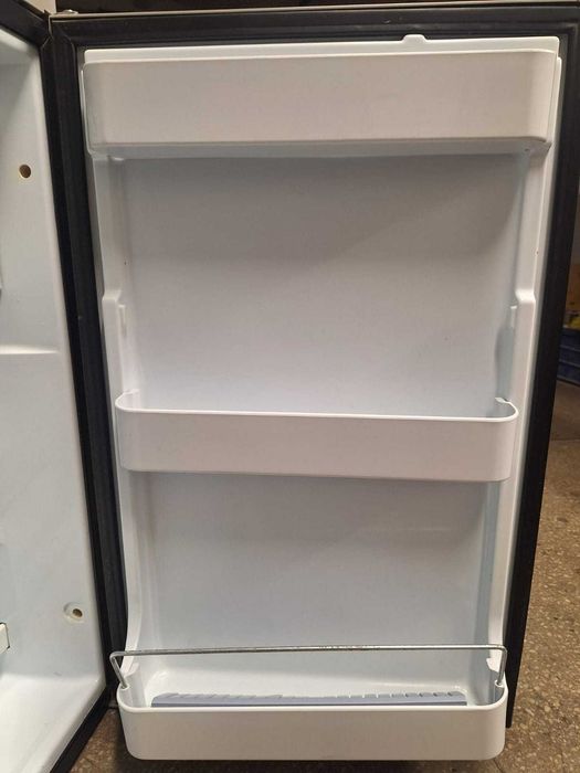 Frigider auto dometic RM5330