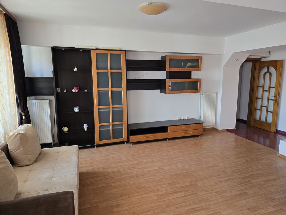 Apartament 4 camere