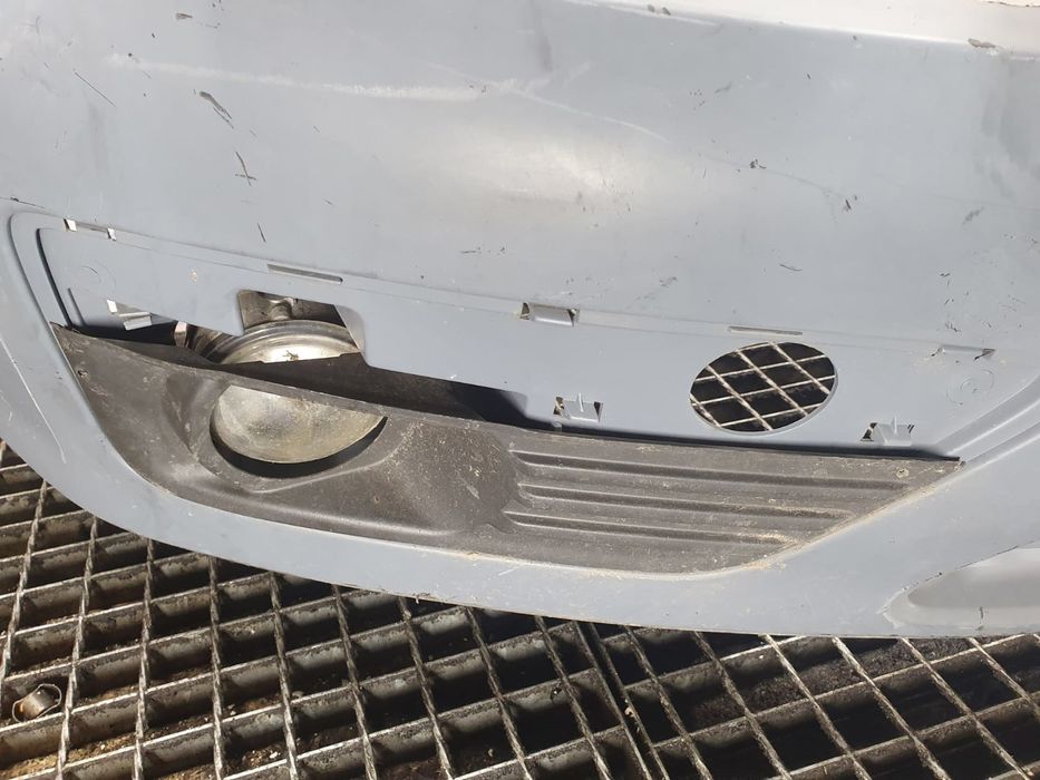 Bara fata Ford Focus 2 (facelift) (2008 - 2011)