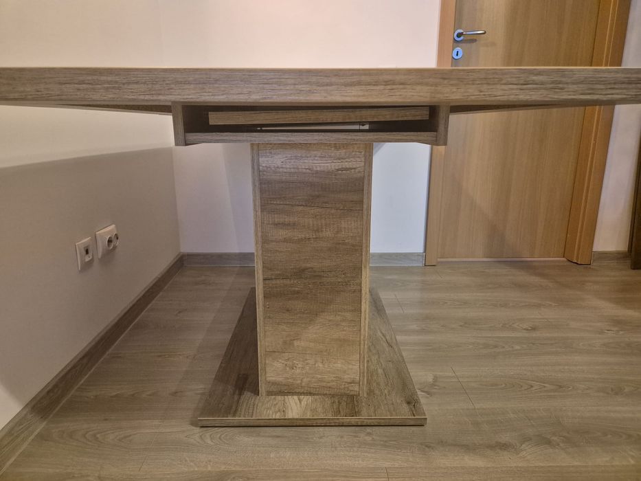 Masa extensibila Tiziano 800 lei negociabil