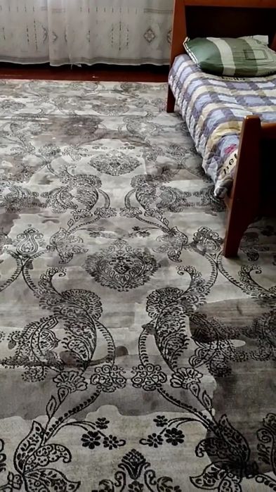 Ковёр- Гилам Турецкий,  не использованной как новый.