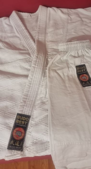 Vand kimono arte-marțiale