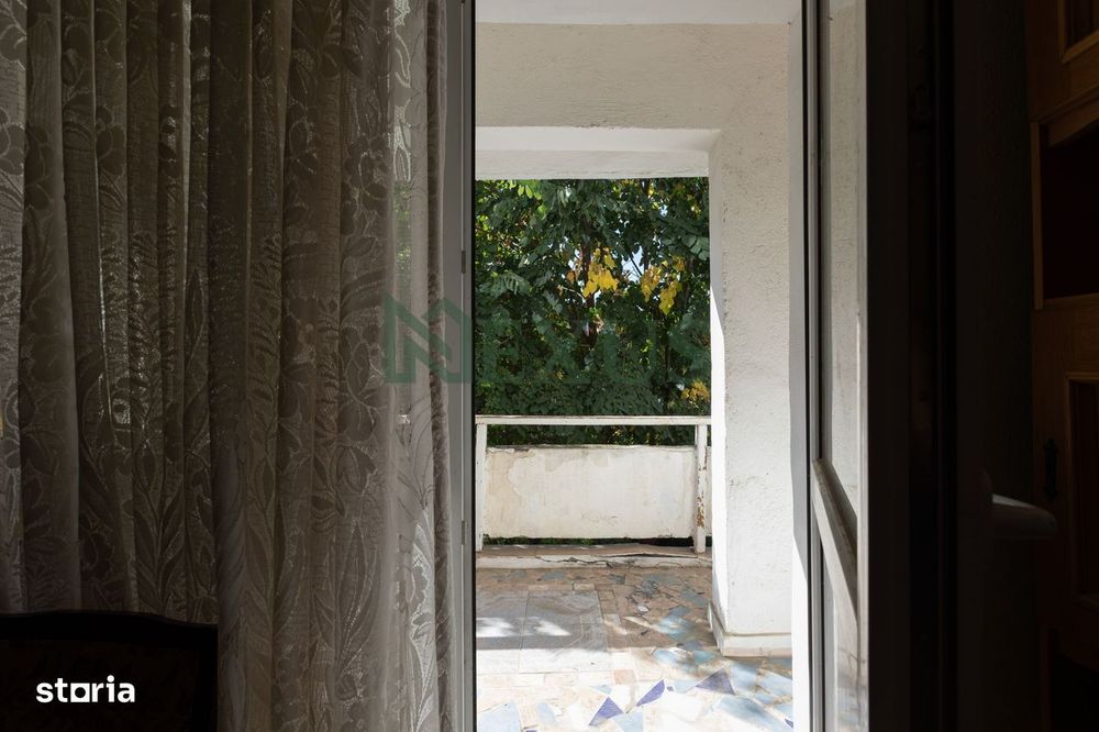 Apartament cu 4 camere, 90 mp, etaj 1 – Zona Nord, Bacău