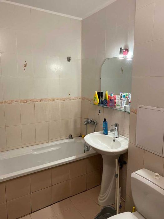 Тристаен ап. под наем в кв. Люлин 8