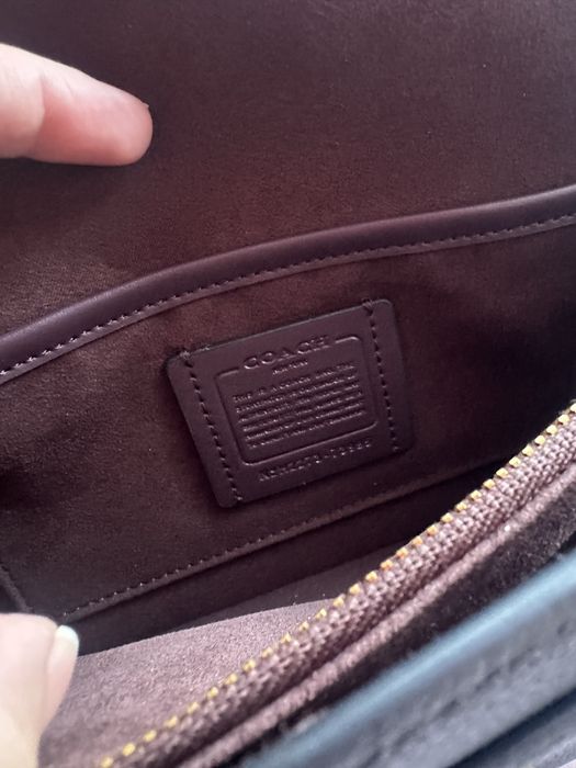 Дамски чанти Coach и Juicy Couture