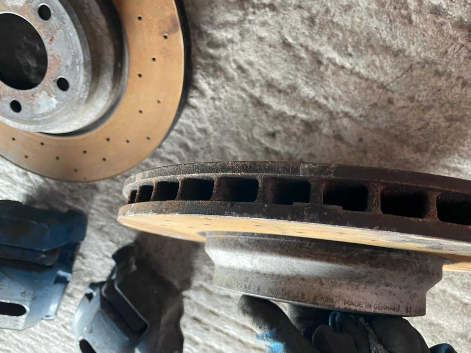 Предни апарати и дискове 335d 348мм BMW E90/E91/E92