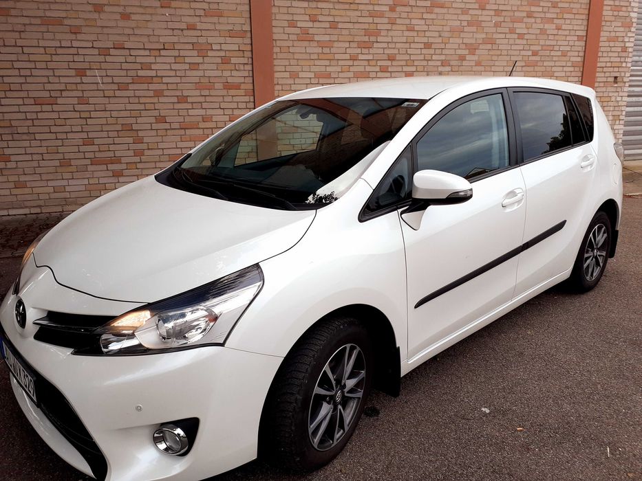 Toyota Verso de vanzare
