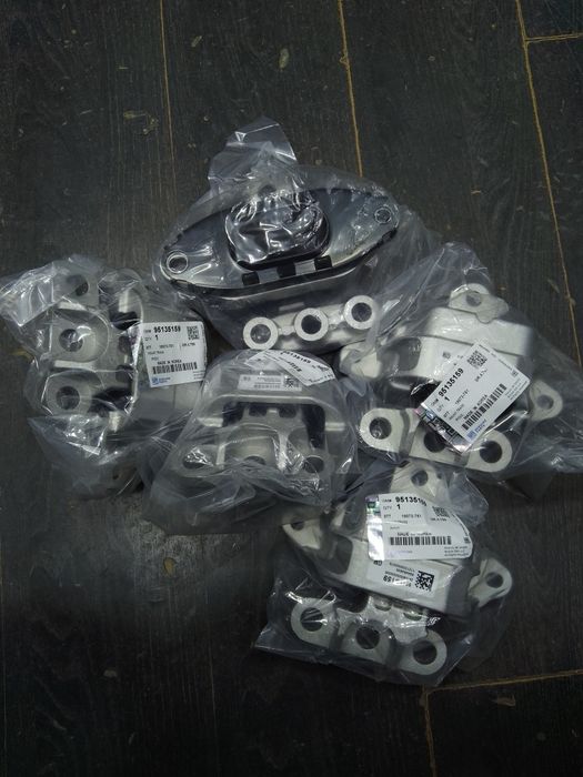 Tracker 1 o'ng tomon padushka