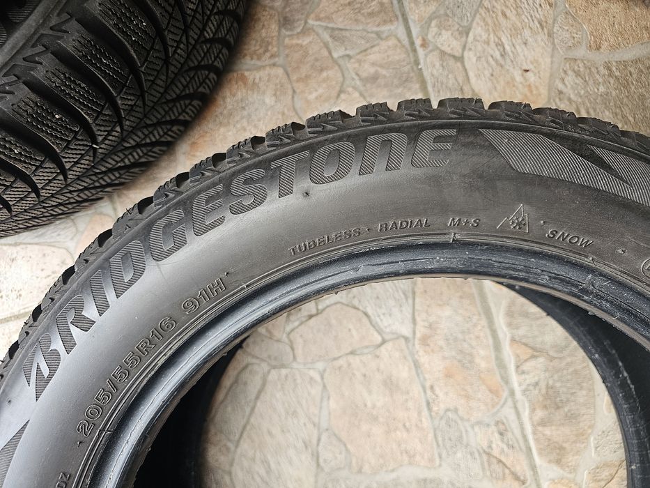 Anvelope Bridgestone 205/55 R16 Iarna