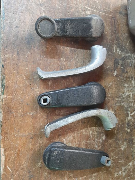 Останали части за бмв е21