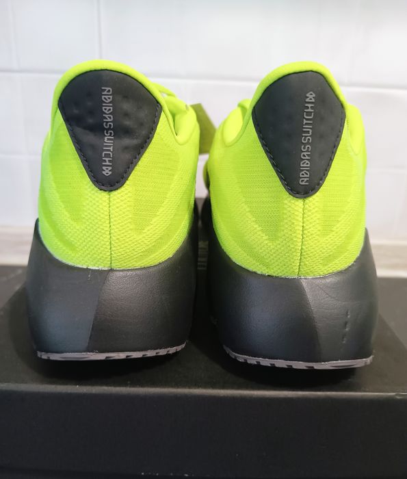 Vând Adidas Switch noi originali mărimea 44