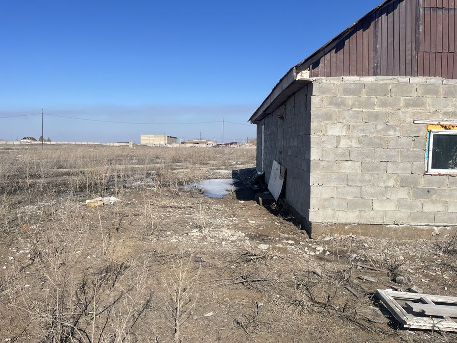 Продам дом не достройнный