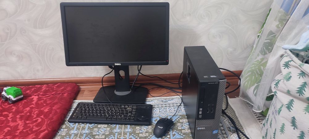 Продам б/у компьютер