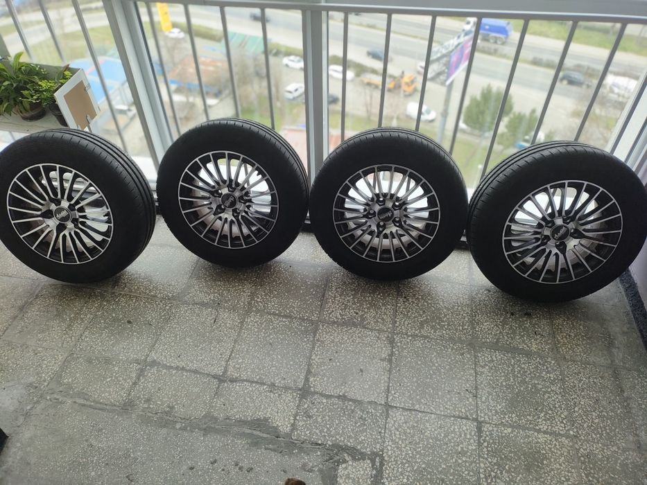 Алуминиеви джанти с гуми 15*112