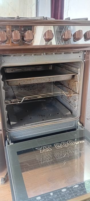 Продам газ плиту Кайзер