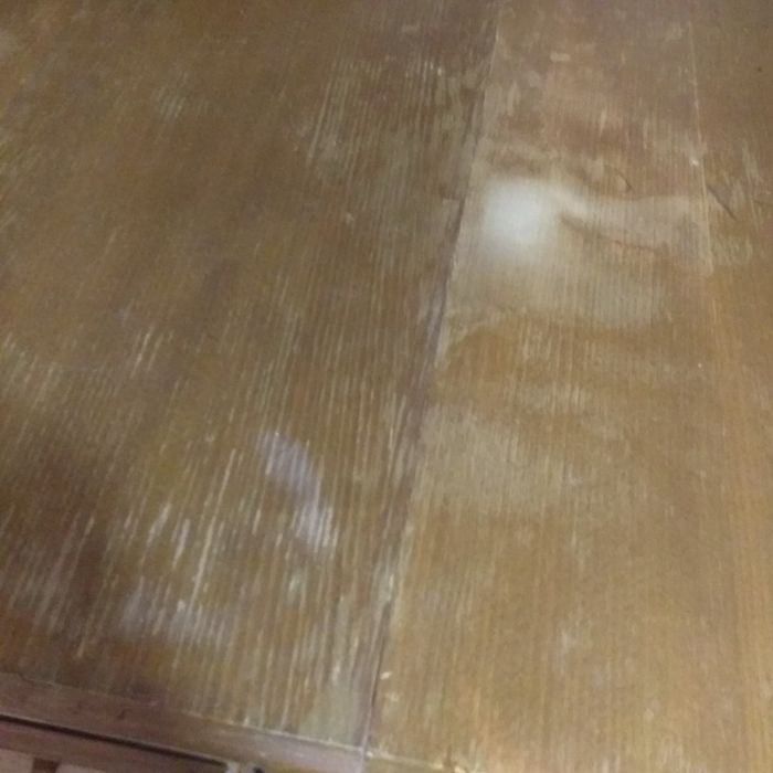 Masă extensibilă din lemn masiv