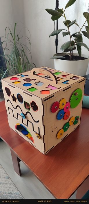 Развивающий кубик