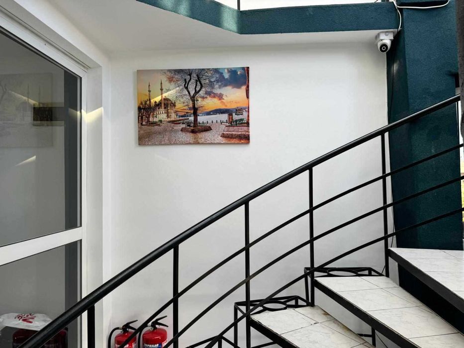 Продава се Хотел в Харманли - 450 кв.м за 556 €/кв.м - Снимка #9